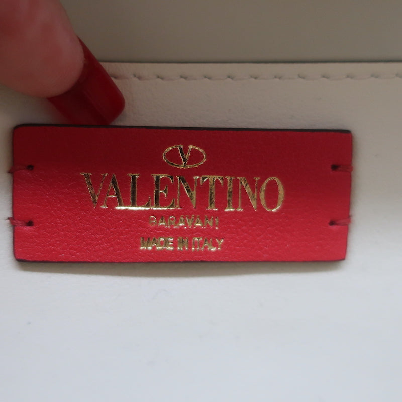Valentino Rockstud Wallet on Chain Cream Leather Small Clutch Bag