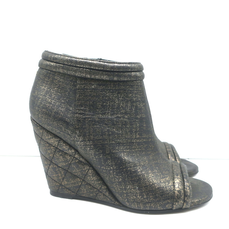 Chanel 16S Quilted Wedge Booties Black/Gold Size 36 Open Toe Ankle Boots