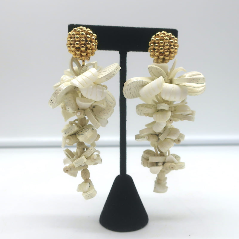 Oscar de La Renta Wooden Petal Clip-On Dangle Earrings Ivory