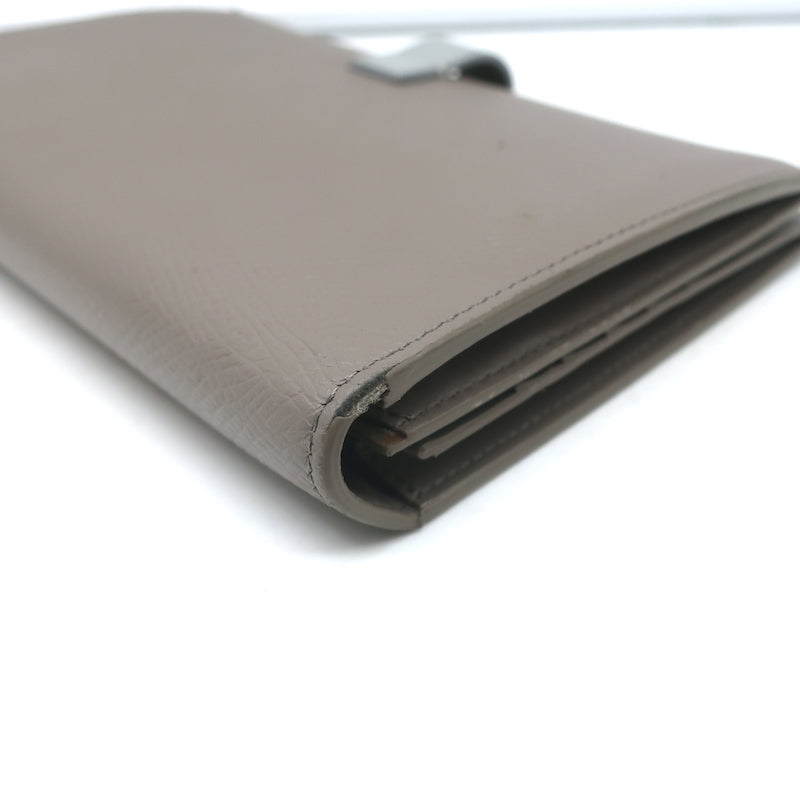 Celine Large Strap Wallet In Grained Calfskin (Green) - Gem