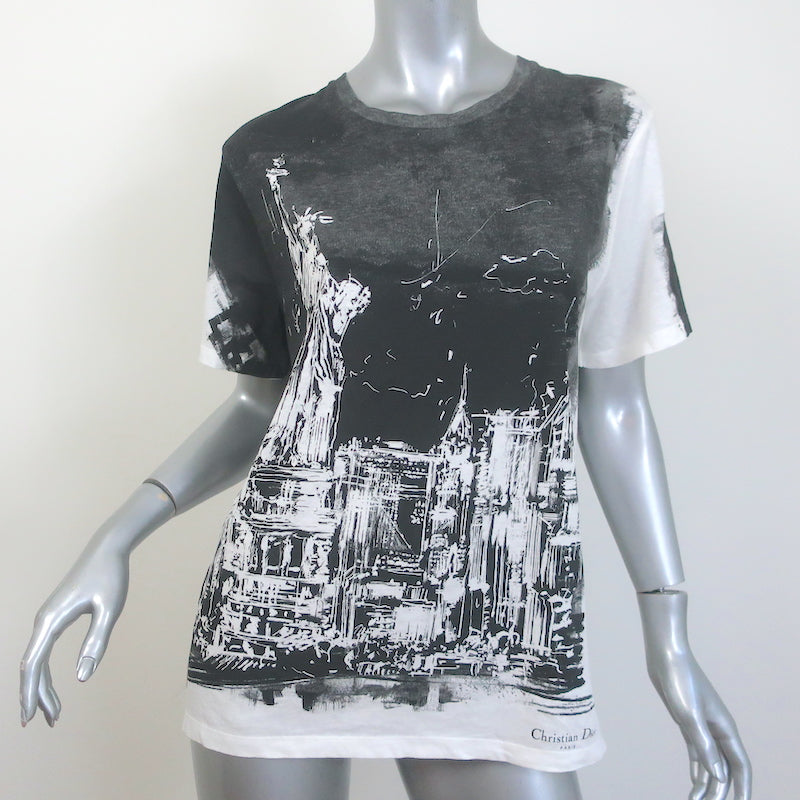 Pre-loved/Used Christian Dior Women's Tops: $550