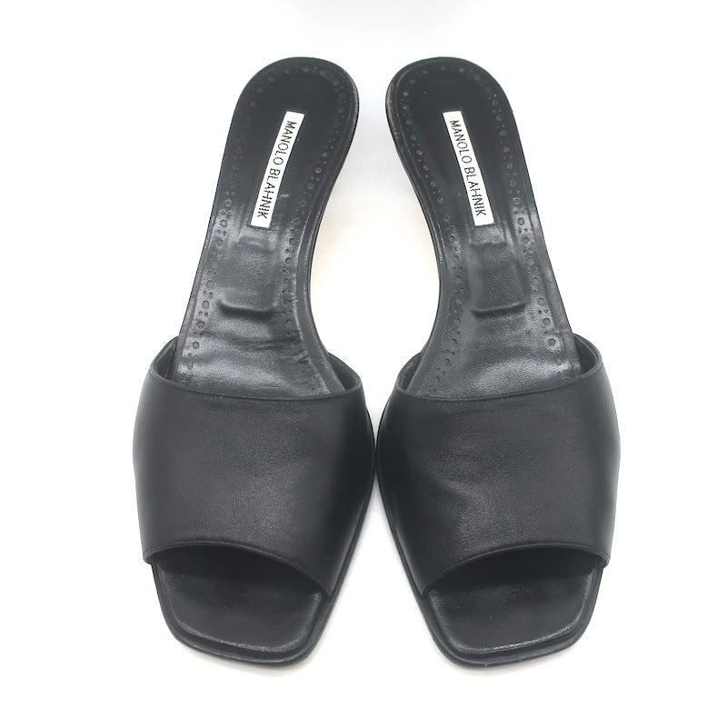 Manolo Blahnik Araspemu Mules Black Leather Size 41 Kitten Heel Slide Sandals