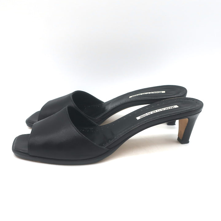 Manolo Blahnik Araspemu Mules Black Leather Size 41 Kitten Heel Slide Sandals