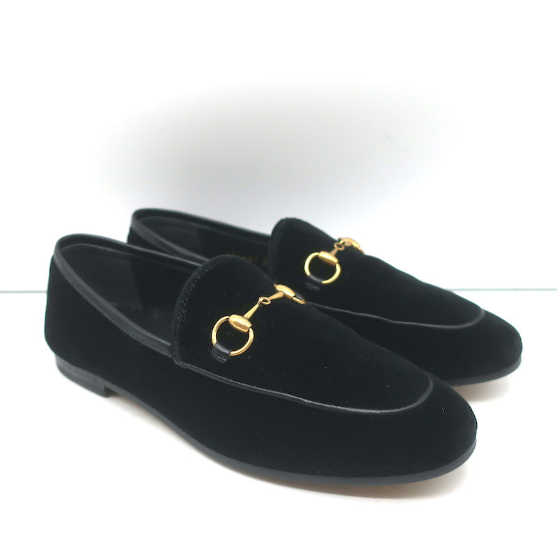 Pre-loved/Used Gucci Women's Flats: $375