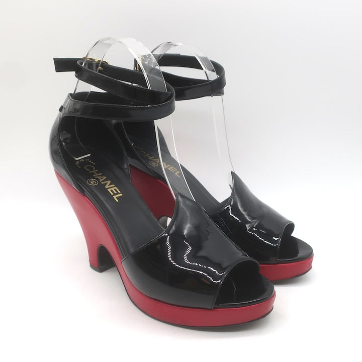 Chanel 10C Ankle Strap Bicolor Platform Wedge Sandals Black Patent/Red Size 39.5