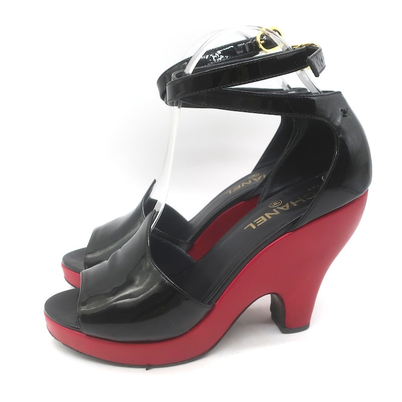Chanel 10C Ankle Strap Bicolor Platform Wedge Sandals Black Patent/Red Size 39.5