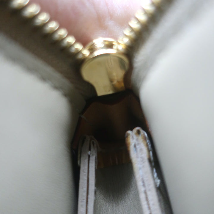 Louis Vuitton Lexington Monogram Vernis Pochette Bag Goldenrod Patent Leather