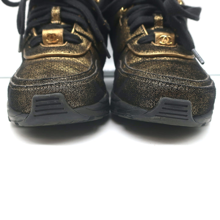 Chanel 16K Low Top Sneakers Gold Metallic Suede Size 35