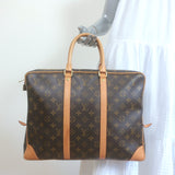 Pre-loved/Used Louis Vuitton Handbags: $1095