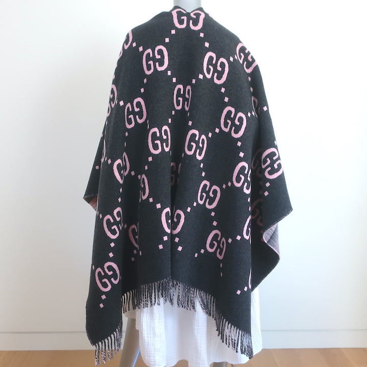 Gucci Reversible GG Plaid Poncho Dark Gray &amp; Pink Wool