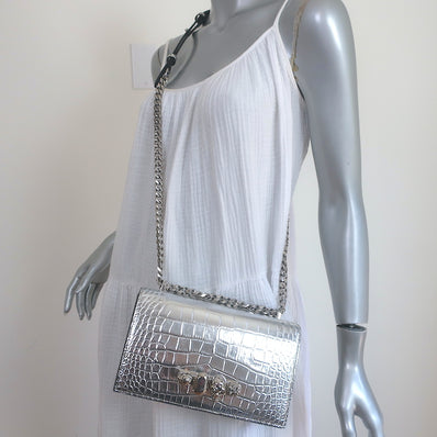 Pre-loved/Used Alexander McQueen Handbags: $1550