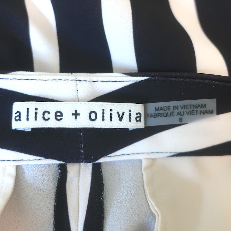 Alice + Olivia Conry Shorts Black &amp; White Striped Crepe Size 8