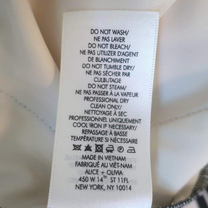Alice + Olivia Conry Shorts Black &amp; White Striped Crepe Size 8