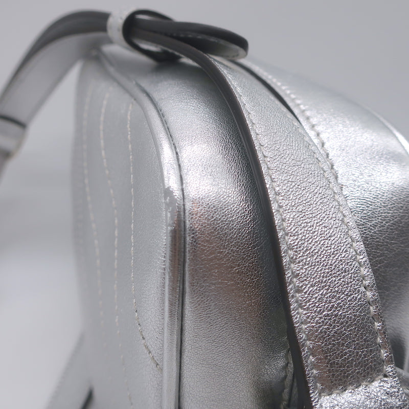 Gucci Blondie Interlocking G Small Crossbody Bag Silver Metallic Leather