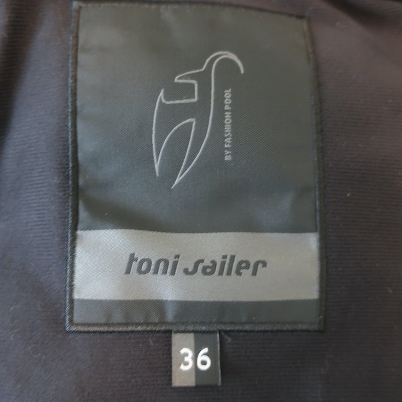 Toni Sailer Fur-Trim Hooded Down Puffer Vest Silver Size 36