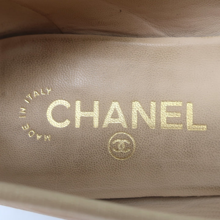 Chanel CC Cap Toe Ballet Flats Beige &amp; Black Lambskin Leather Size 38
