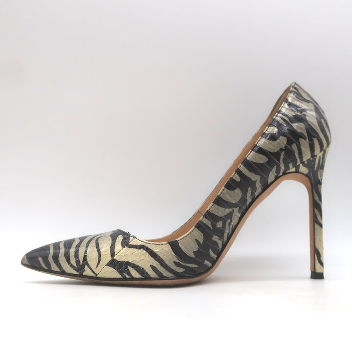 Manolo Blahnik BB 105 Zebra Print Snakeskin Pumps Gray/Black Size 36.5