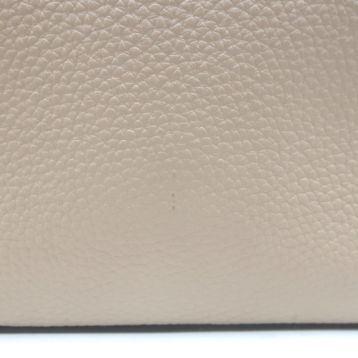 Louis Vuitton Capucines MM Tote Galet Taupe Leather Medium Crossbody Bag