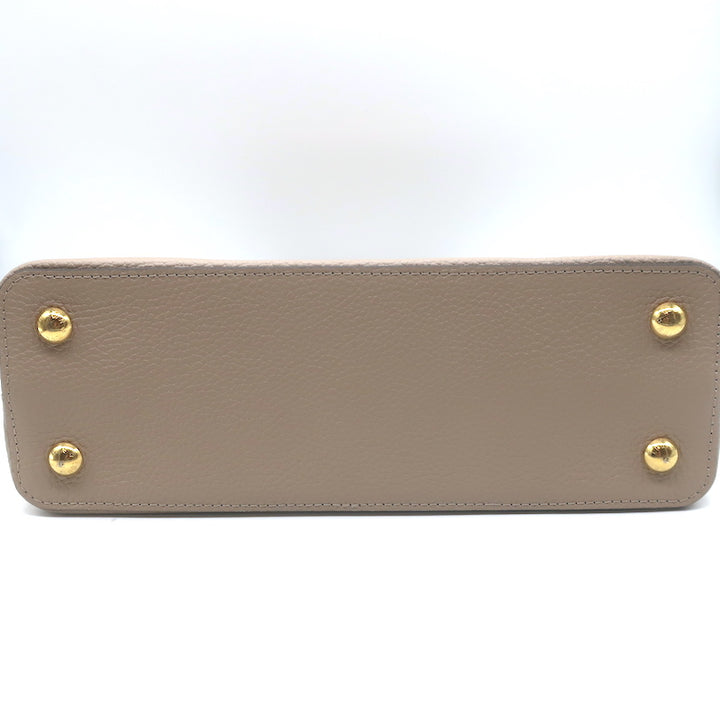 Louis Vuitton Capucines MM Tote Galet Taupe Leather Medium Crossbody Bag