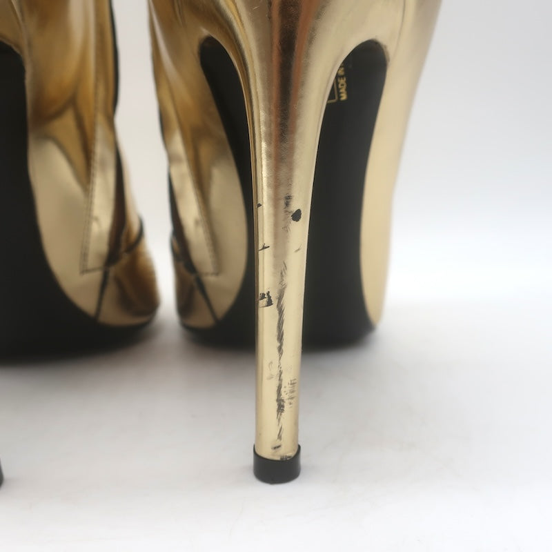 Balenciaga Stiletto ankle boots Sz 37, left shoe