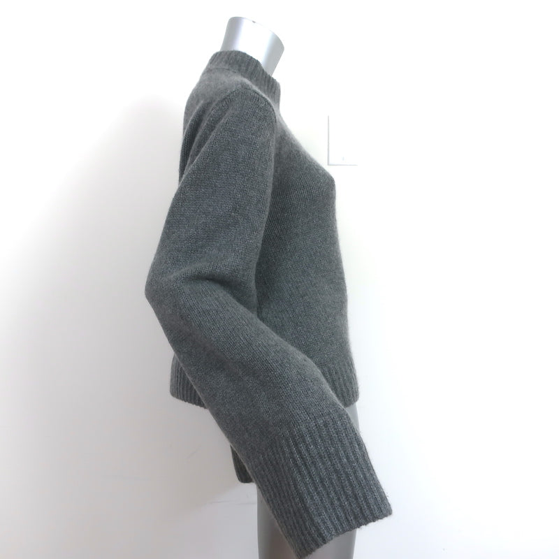 Khaite Brie Button-Shoulder Cashmere Sweater Gray Size Small