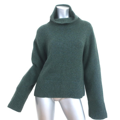 Pre-loved/Used Khaite Women's Sweaters: $520