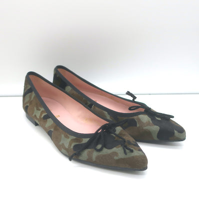Pre-loved/Used Pretty Ballerinas Women's Flats: $140
