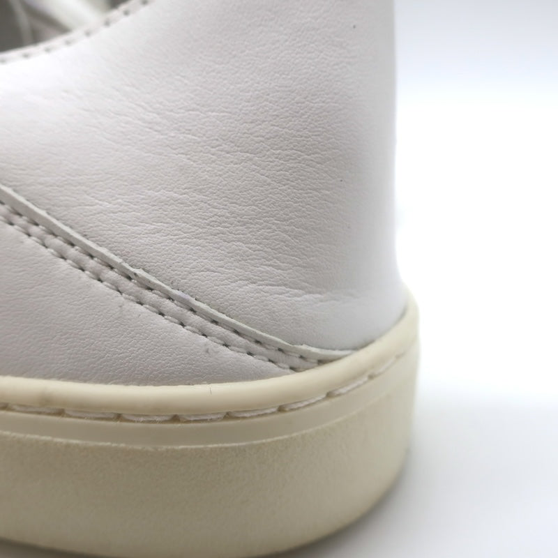 Stuart Weitzman Goldie Faux Pearl Convertible Sneakers White Leather Size 10