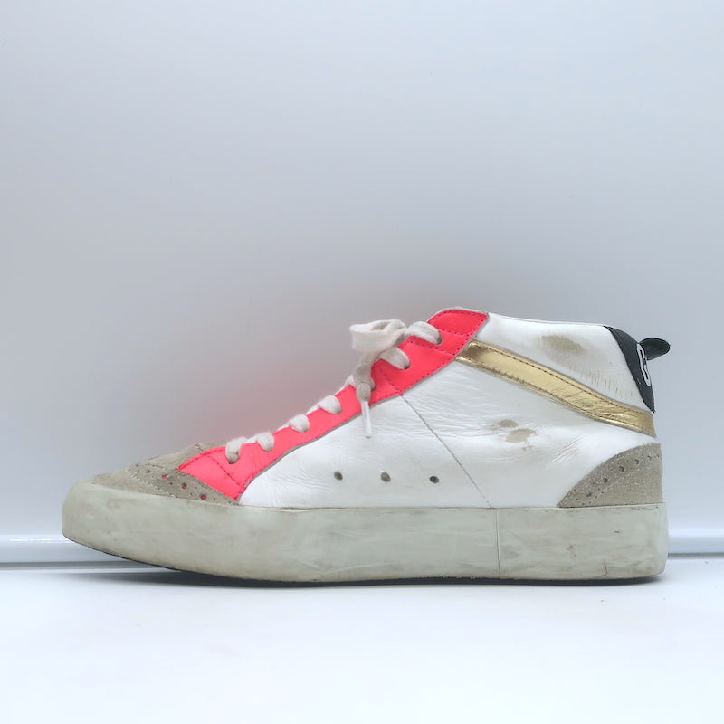 Golden Goose Heart of Gold Mid Star Sneakers White Pink Leather