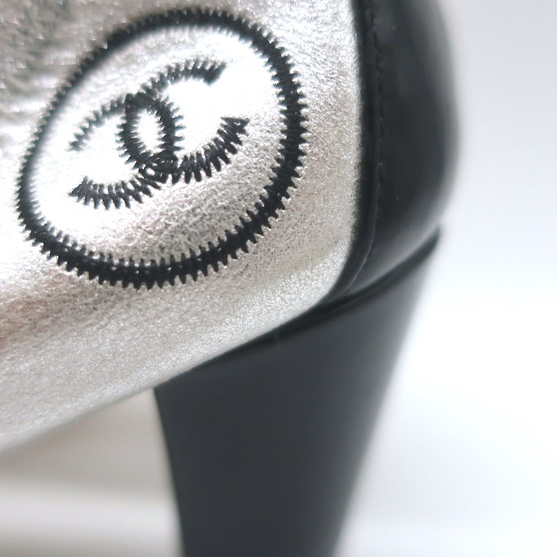 Chanel Cap Toe CC Ballet Pumps Black Patent &amp; Silver Metallic Leather Size 39