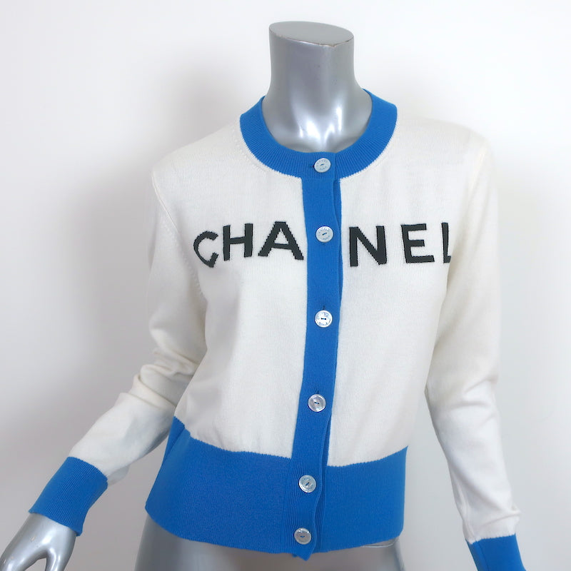 Chanel 19S Cashmere Logo Cardigan Cream/Blue Size 40 Crewneck