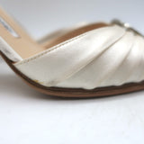 Manolo Blahnik Sedaraby Crystal-Buckle d'Orsay Pumps Ivory Satin Size 38.5