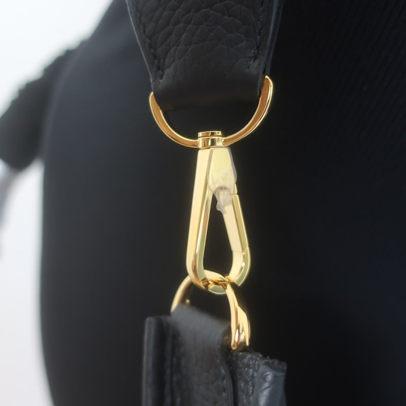 Hermes Evelyne handbag, detail