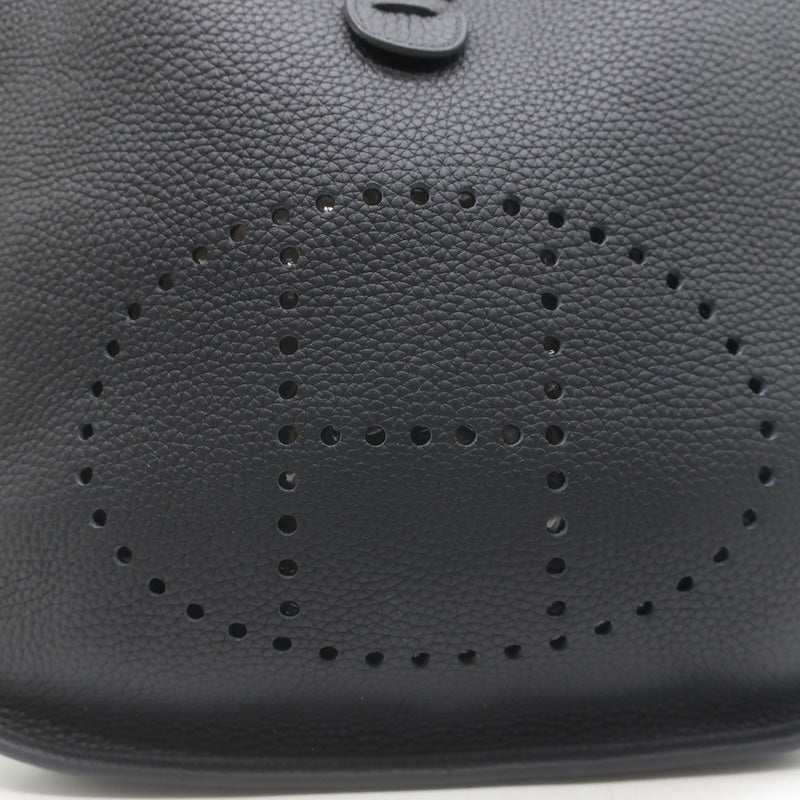 Hermes Evelyne handbag, hardware