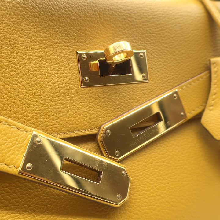 Hermes 2019 Kelly 28 Bag Jaune Ambre Togo Leather Gold Hardware