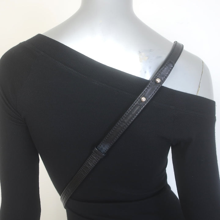 Chanel 2011 Quilted Lambskin Leather Chain-Strap Small Crossbody Bag Black