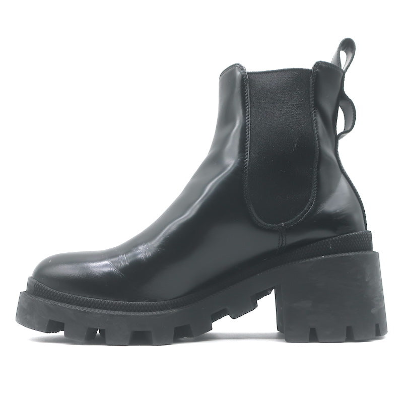 Gucci Trip Lug Sole Chelsea Boots Black Polished Leather Size 36.5