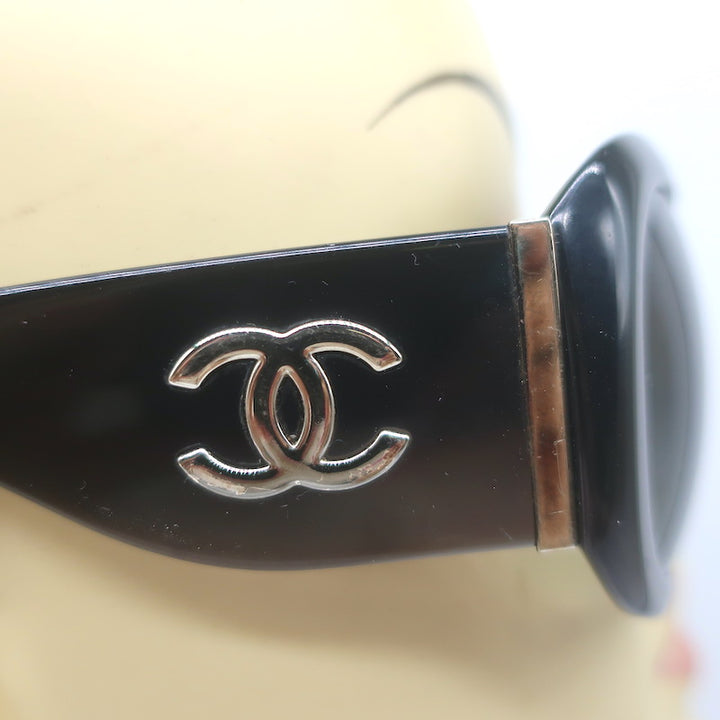 Chanel CC Logo Oversized Sunglasses 63mm Black 5167