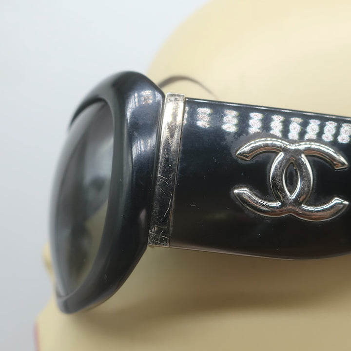 Chanel CC Logo Oversized Sunglasses 63mm Black 5167