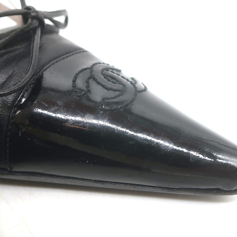 Vintage Chanel 03A CC Cap Toe Bow Slingback Pumps Black Patent &amp; Leather Size 36