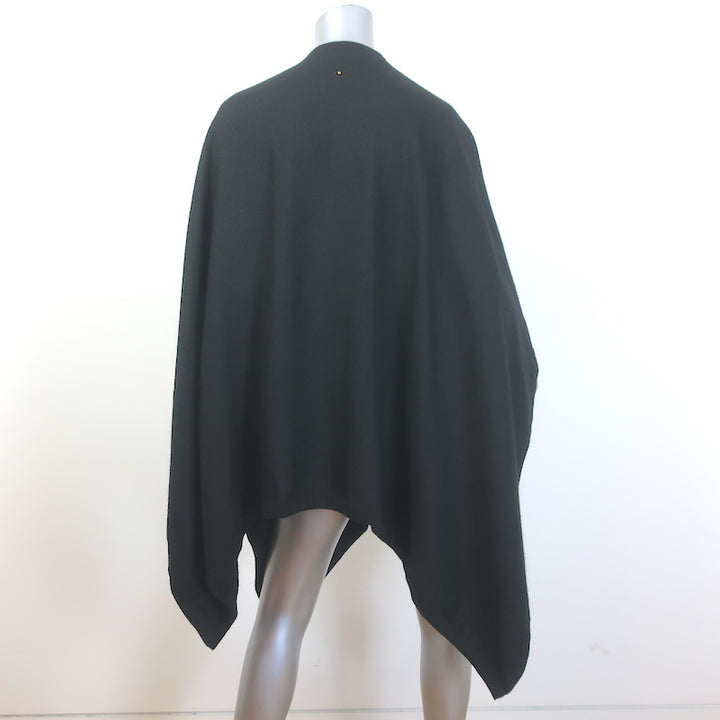 Cuyana Square Edge Cape Shawl Black Baby Alpaca