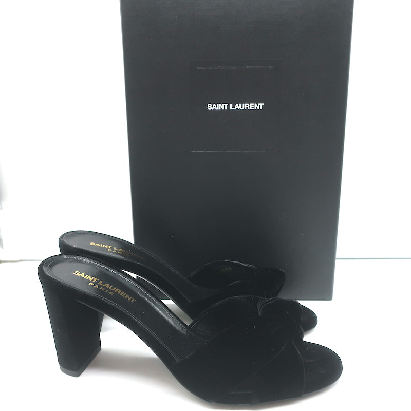 Pre-loved/Used Yves Saint Laurent Women's Heels: $410