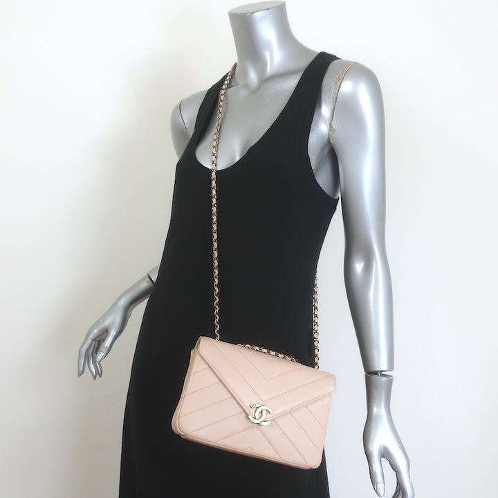 Pre-loved/Used Chanel Handbags: $2950