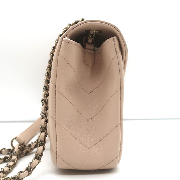 Chanel 2016 Coco Envelope Flap Bag Beige Chevron Quilted Leather Crossbody