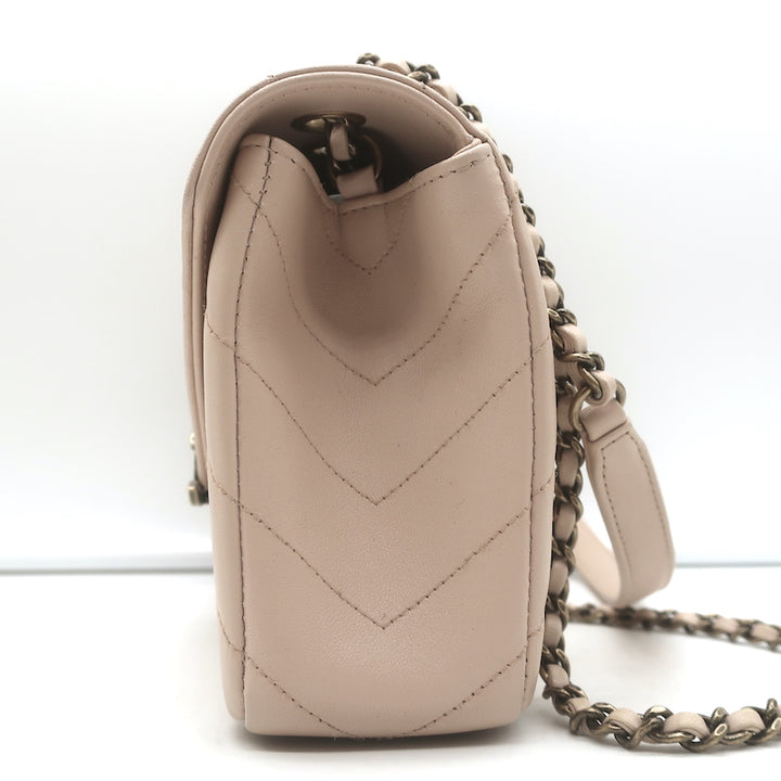 Chanel 2016 Coco Envelope Flap Bag Beige Chevron Quilted Leather Crossbody