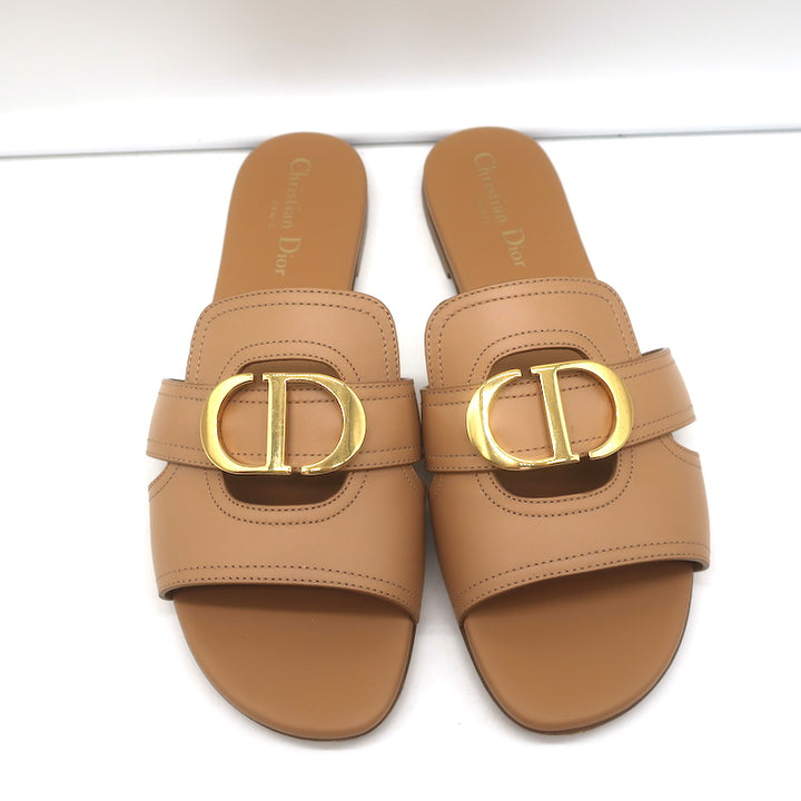 Christian Dior 30 Montaigne Flat Slide Sandals Camel Leather Size 39