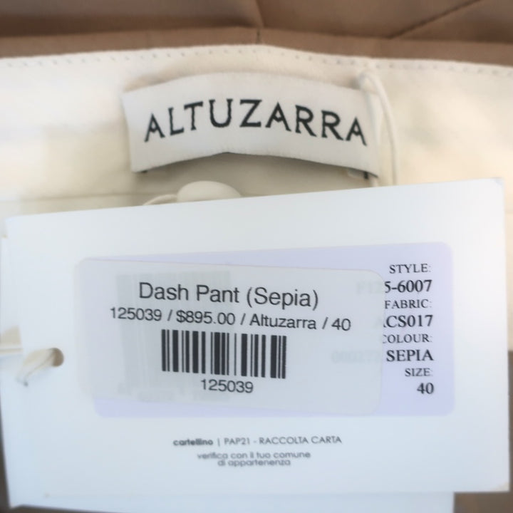 Altuzarra Dash Barrel-Leg pants Sz 40, fabric close-up