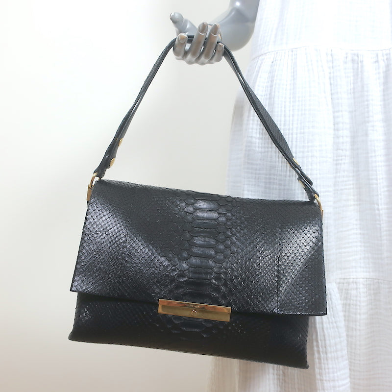 Pre-loved/Used Celine Handbags: $1250