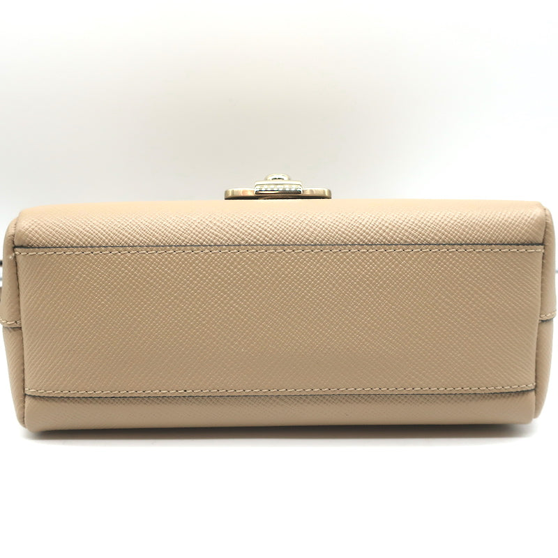 Serapian Chain Strap Crossbody Beige Textured Leather Small Shoulder Bag