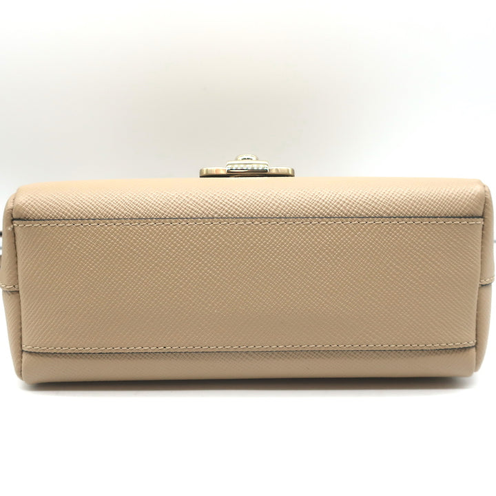 Serapian Chain Strap Crossbody Beige Textured Leather Small Shoulder Bag